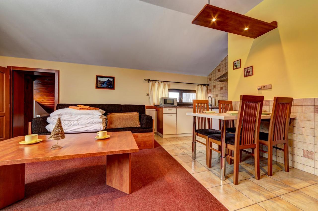 Apartmanovy Dom Slniecko Žiar Buitenkant foto