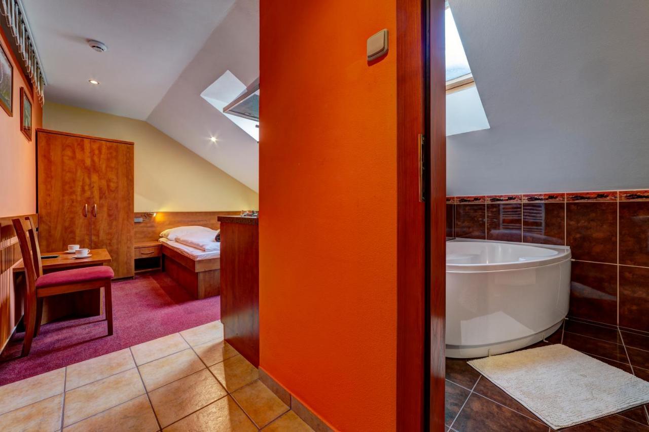 Apartmanovy Dom Slniecko Žiar Buitenkant foto