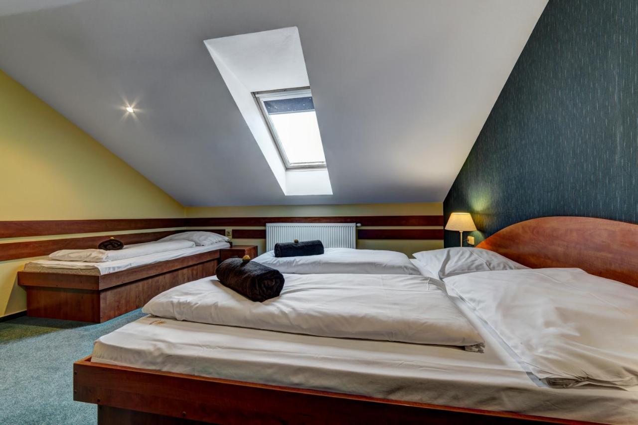 Apartmanovy Dom Slniecko Žiar Buitenkant foto