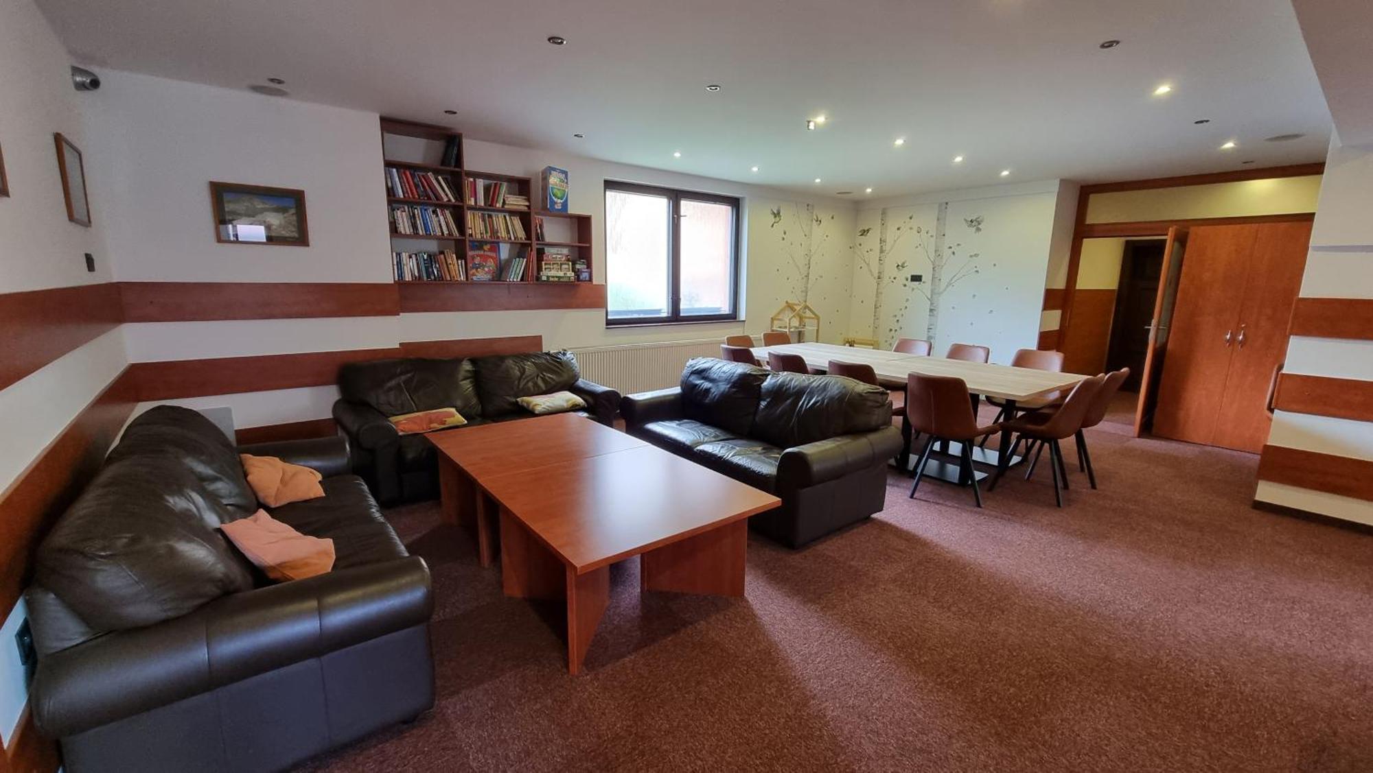Apartmanovy Dom Slniecko Žiar Buitenkant foto